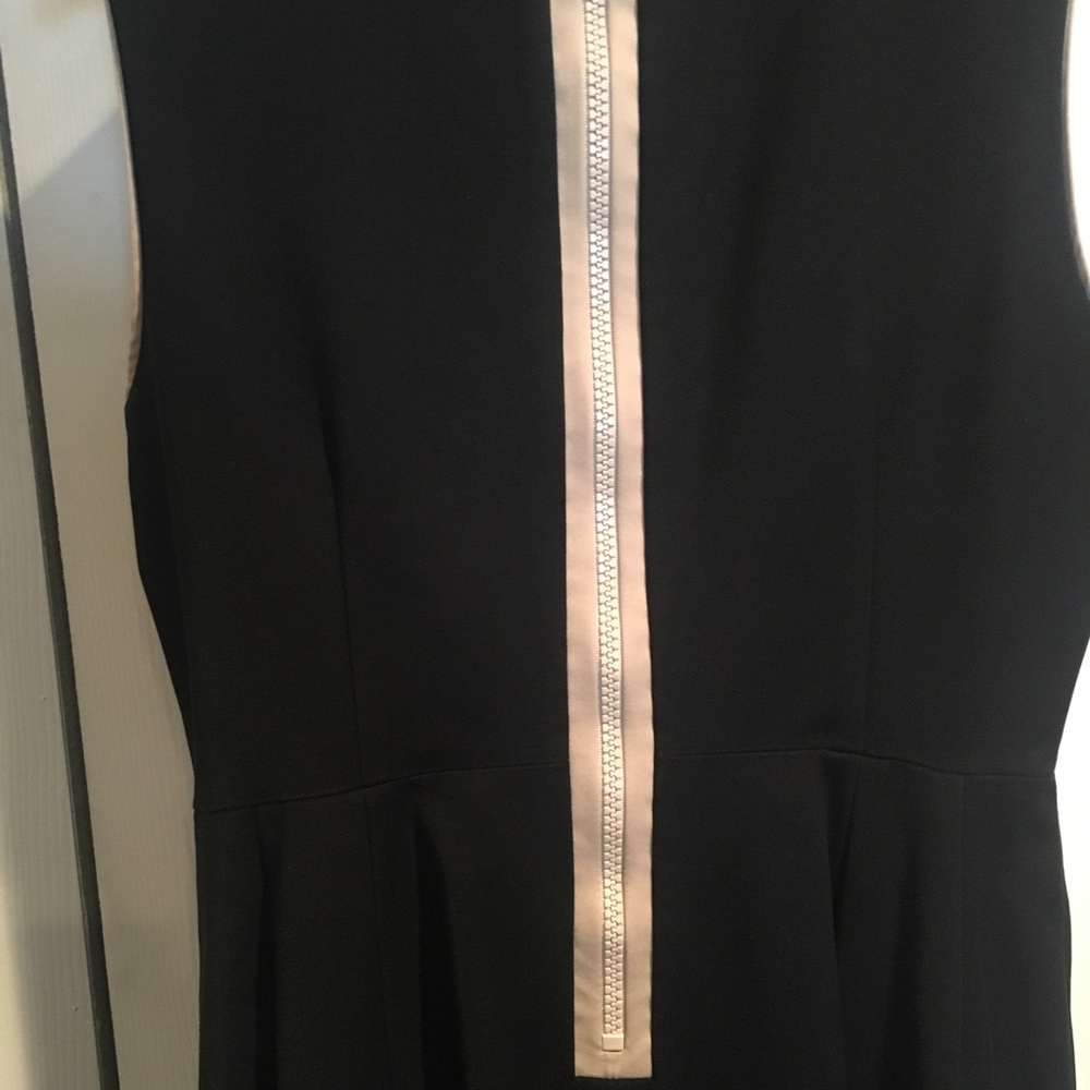 Kate Spade “Carol” Fit & Flare Black Dress Pockets - Picture 6 of 6
